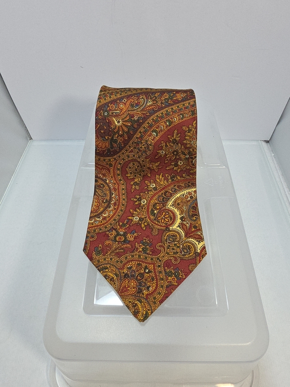 Brooks Brothers Makers Silk Tie 56" Red Gold Paisley USA